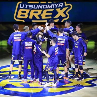 YPiPPiPi's profile picture. 北海道在住きたえーるアウェー側の民☃️宇都宮ﾌﾞﾚｯｸｽ箱最推し🫶 琉球ｺﾞｰﾙﾃﾞﾝｷﾝｸﾞｽ箱👑 宇都宮#6#9 琉球#15 東京#3 千葉#4 群馬#9 名古屋💎#5 チーム問わず推し多めなBリーグ好き🏀無言フォローごめんなさい🙏相互フォロー喜びます🤝