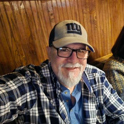 BiggD72's profile picture. Proud husband, father, son, brother, American, Unjabbed #PureBlood. @realdonaldtrump supporter. Child of God.
#MakeMaineGreatAgain