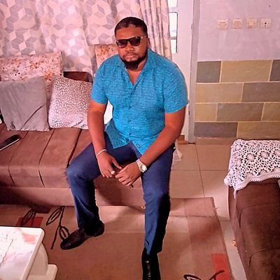 juste_sylvester's profile picture. Être un mâle est une question de naissance Être un homme est une question de temps. Être un gentleman est une question de choix.