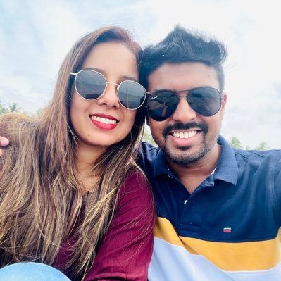 👨⚕️Doctor|🎓DEVAN🙌|🌺UOP🏰 |🏏SLC|Tennis-ing🎾|🎼|🎤 Addict| Her Everything😘😘😘