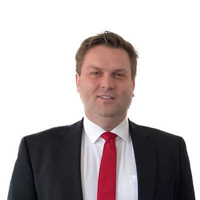 Jurist in der Berliner Landesverwaltung. Mitglied im Vorstand des Verbandes Berliner Verwaltungsjuristen. Hier privat.