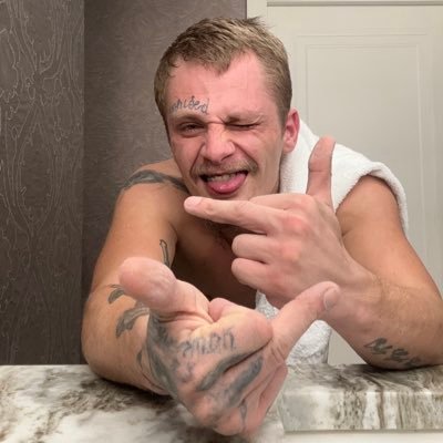 DsPaZz68's profile picture. straight| cash master | financial domination blonde and muscular with a bad boy history 🥵 https://t.co/3F9Pwdd9tU.