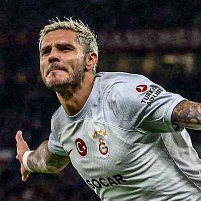 Galatasaray bizim ciğerimiz, Fatih Terim babamız...