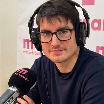 Presentador del @cruilladeuropa a @mataroradio i de @latabarra_