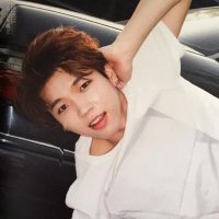 여니.. (@nwhlxv) 's Twitter Profile