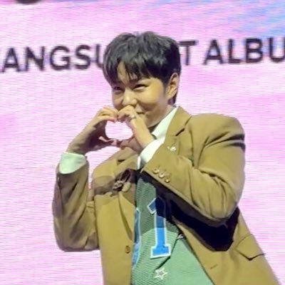 cs_srdrS2's profile picture. 네 번의 계절을 지나 결국에 우린 만나게 될 거야