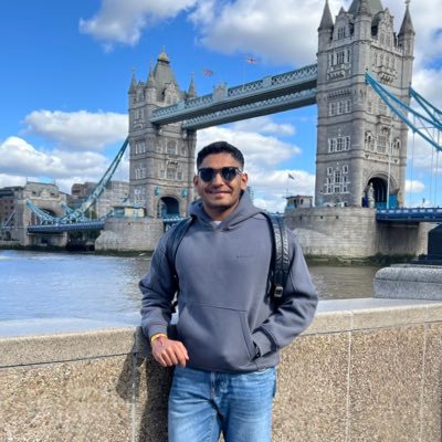 Professional Cricketer - https://t.co/M3IC3Ln2QN