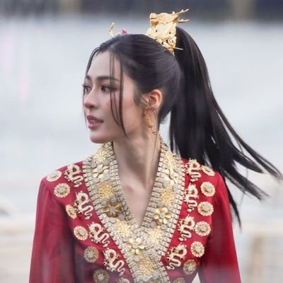 Introvert_84's profile picture. A fan of #LingOrm ❤