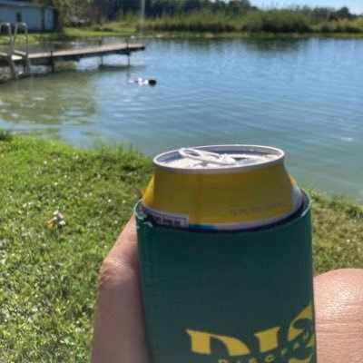 dente56600's profile picture. 