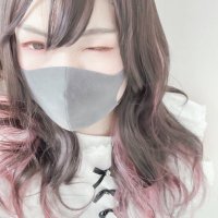 レナ (@reyreyseal) 's Twitter Profile