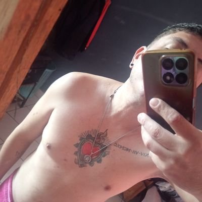 Sexo sin compromiso, discreción total y buena vibra. Cero problemas, solo disfrutar.
¿Te animas?