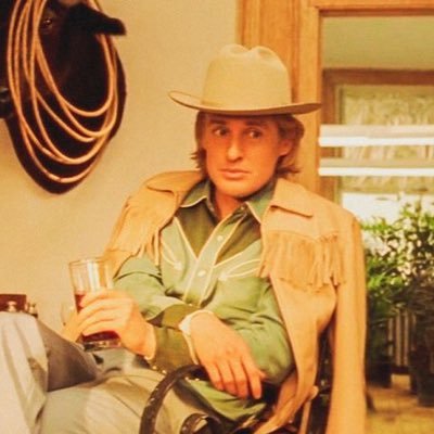 buzzzzinfly's profile picture. #filmtwt #musictwt #cartwt #birdtwt let me out of here