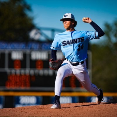 Sophomore LHP for @santafesaints ⚾️ 1 Corinthians 10:31 @bmchscanes alumni
