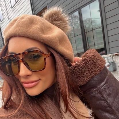 I am not Carmella just a role play account @CarmellaWWE is the real deal (Fake) Sub/Dom.