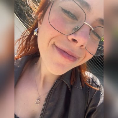 ✨Its britney bitch ✨ Disculpas, me dedico a hablar de fútbol ⚽️ || Química 🧪