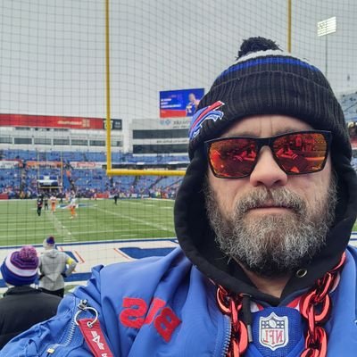 Navy Vet!
Truck Driver,
Father,friend
NFL Fan since 1983 I watch every team play,but the Bills are my 1st love
I ARGUE FACTS NOT FEELINGS you've been warned!