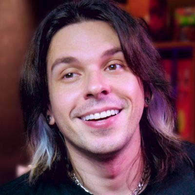 🎬 Ator / 🎙 Dublador
📷 YouTuber / 🎮 Streamer
🎥 Produtor / 💻 Editor de Vídeos
📧 contato@ataquecritico.com