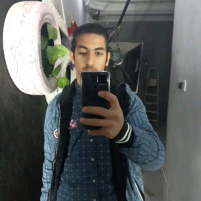 MKhlyl85536's profile picture. Short snow