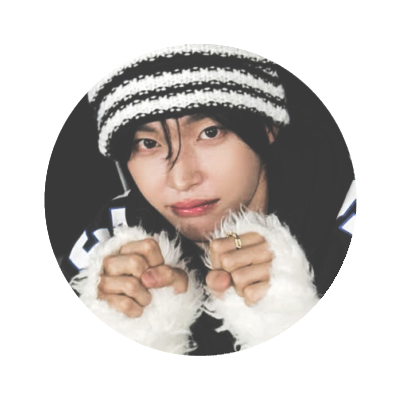 uniquedible's profile picture. just a small town girl living in a lonely world