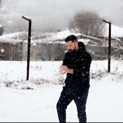 MHama9898's profile picture. 