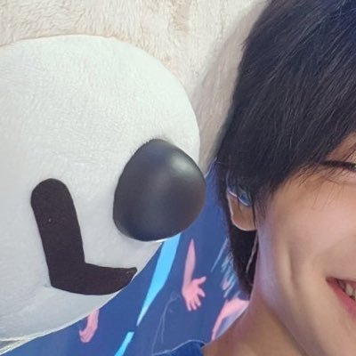 uz2TVJiX1017593's profile picture. 30↑/⛄️💚💜/SKZ🐶🦊 22時〜6時は基本返信できません 交換した物を交換に出すこともあります