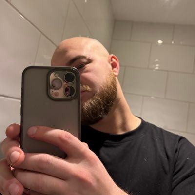 imZedan's profile picture. 30 Years Old, Gamer and football enthusiast.