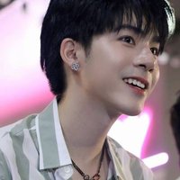 angel (@sgniwslived) 's Twitter Profile