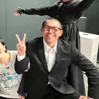 ホリプロコム所属
JPOPというコンビで活動しております。
ユニット 魔界軍団Z
お笑い芸人の小次郎と申します。