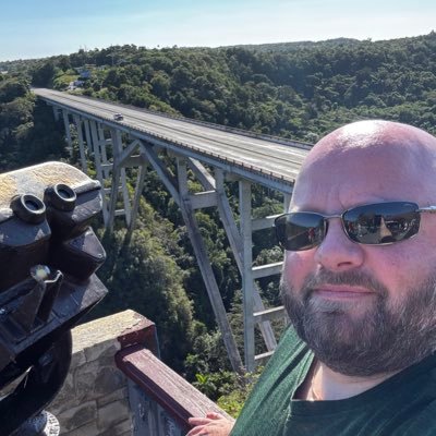 KaresaGabe's profile picture. 