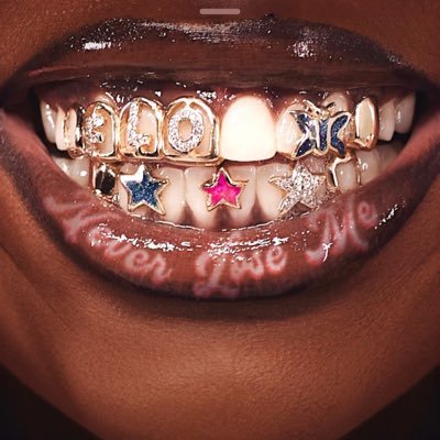 Mzbettyboopx's profile picture. Idgaf about you think of me cause i can't use that shit too pay bills💋💋💋💋💋👭🍪🍋💜💜😼 add me on snapchat @lipzsosweet instagram @prettynpurplex3🦄🌈🦄🌈🦄