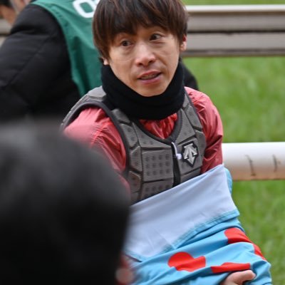 mochi_kome_kina's profile picture. 🐣(シナモン文鳥 2019.02.16)🌾(シルバーイノ文鳥 2018.11.26)🍤(シナモン文鳥 2021.05.06)🐶(チワワ 2006.10.29)オルフェーヴル、オルフェ産駒、池添謙一、メイケイエール、エール産駒、シンリョクカ、クリノメイ、シャドウメテオ🏇、轟はじめ👶🏻、デパコス💄