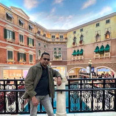 VinodhVimal's profile picture. Radiographer.
Studied at CMC, Vellore
Working  as an MRI TECH,  
HONG KONG 😊
Concerned on INDIAN Politics and TAMILNADU Politics.Hardcore KH fan
Member in MNM