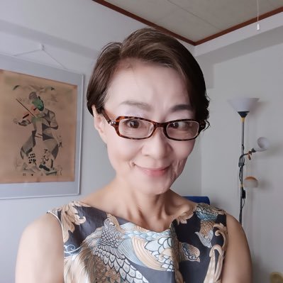 愛娘次女は、薬学部大学院6年の春に強迫的な医師の父親から留年は許されず、精神障害者となり絶縁された。娘との絶望と絶叫の日々から娘の寛解が夢💞ウクライナの勝利を祈り、支援も全力で続ける。かつて、世界中の路上生活の子供たち救済支援活動した思いは今ウクライナへ!Slava Ukraini🔱💛💙🇺🇦🇯🇵
