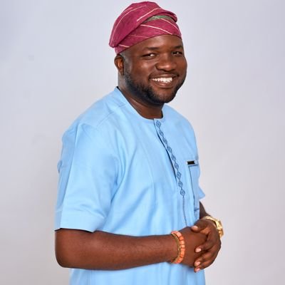 Vice Chairman, Ondo South West, LCDA.
Member,Ondo State Property Protection Task Force (Anti-Land Grabbing).
Medical Lab Scientist.
Manchester United fan.