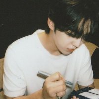 elle (@svnnyjwy) 's Twitter Profile