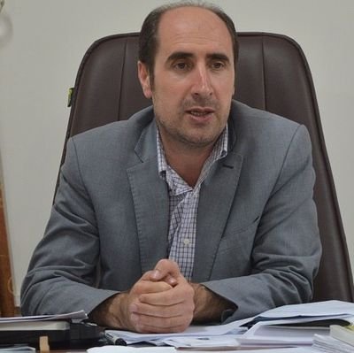 دکتری زبان و ادبیات فارسی ، رییس اسبق دانشگاه فرهنگیان گیلان و البرز