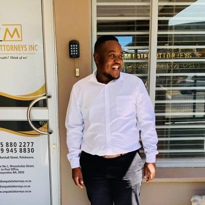 CHUBBY⤠FUNNY GUY WHO LOVES FOOTBALL AND CRICKET
Amakhosi 4 life (kaizer chiefs)