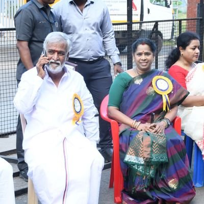 அமைப்பாளர் - சென்னை கிழக்கு மாவட்ட திமுக மருத்துவ அணி