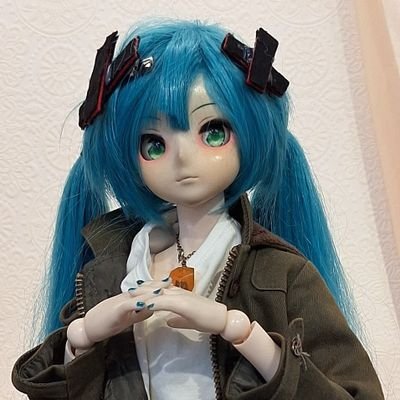 初めまして、サーナイト★ミク01って言います
ボカロ好きで初音ミクを11年推してます
生まれつきの障害持ちです
ミクのドールとMDDとアライグマのぬいぐるみを持って日常を投稿してます
無言フォローしますのでよろしくお願いします
#ボカロ好きと繋がりたい
#ドールオーナーさんと繋がりたい
#初音ミク