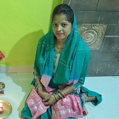 AishwaryaB33269's profile picture. ‼️सनातनी ‼️

Beauty is consist of purity of Heart❤️

 No DM❌ block U