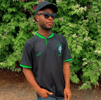 YusufGmoh2021's profile picture. Free bird