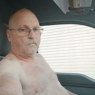 TonySmi41416564's profile picture. 