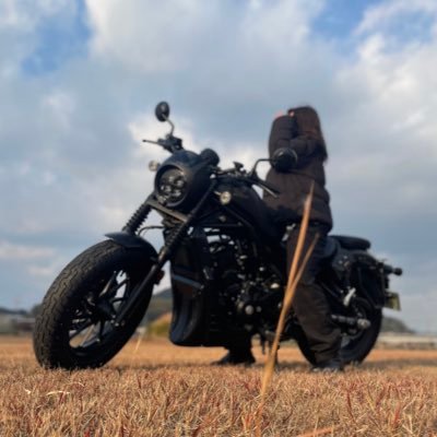 250har's profile picture. 草にピントを取られる女です。  バイク初心者です 2024.12~