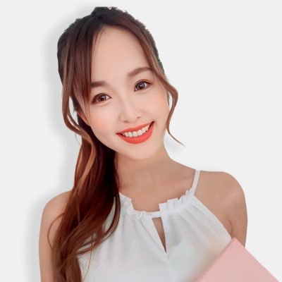 アトピー回復・心と体と魂の健康について発信|アトピーから回復して理想を叶える The Holistic講座主宰|重度アトピー克服|ステロイド25年→脱ステ→薬なし!痒み0、ツルツル肌に!|食・健康・人生の話が9割|フォローすると健康でエネルギー巡る体に。|健康で自分らしく生きる大人を増やし日本をゲンキにすることが使命。