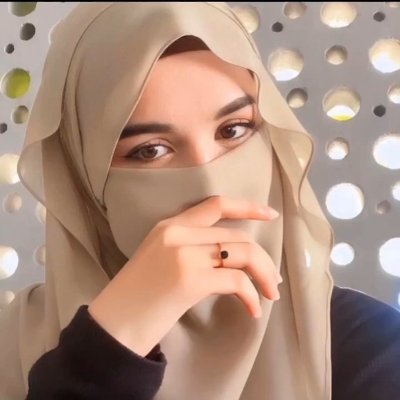 itsFatimaAza's profile picture. الإيمان هو أساس حياة المرأة المسلمة♡♕

مختلف ولكن لا يزال واحدا
دعواتي معكم دائمًا🇵🇸
