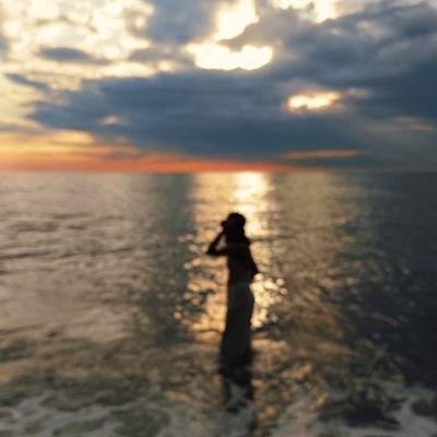 iiboonne19's profile picture. Law Student na full-time employee 🫩⚖️💼📚
ADHD 🥹