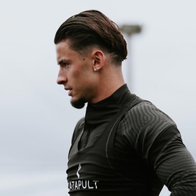 Connor Parsons Profile