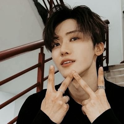 KKYUGOYANGI's profile picture. my hobbies include being 𝗿𝗶𝗴𝗵𝘁, being
𝗴𝗮𝘆, and being a 𝗵𝗮𝘁𝗲𝗿 ⊹ ࣪ ˖