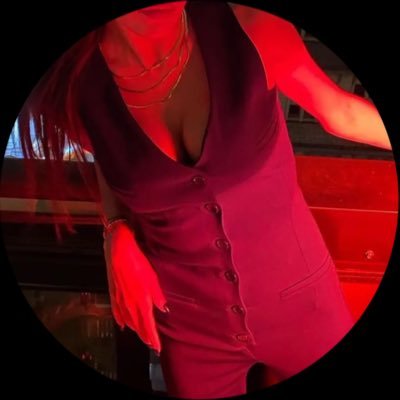 ava_ayari's profile picture. i post random shit
