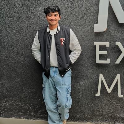 raghuveer_aduri's profile picture. Uh-oh! Never thought of writing bio.